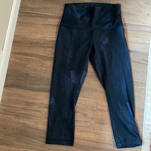 Lulu lemon black and navy leggings